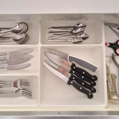 Surf & Sky - Americas Apartment