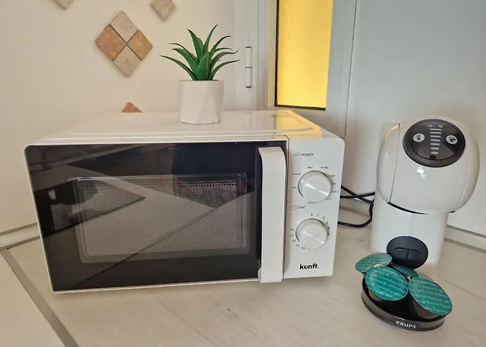 Surf & Sky - Americas *