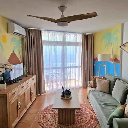 Surf & Sky - Americas *